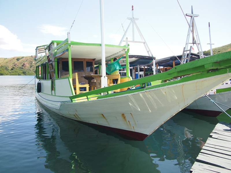 Boat to Komodo National Park (James Clack, Nomadic Notes)