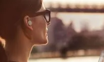 Moto Hint: The Next Step in Mobile Tech (Video)