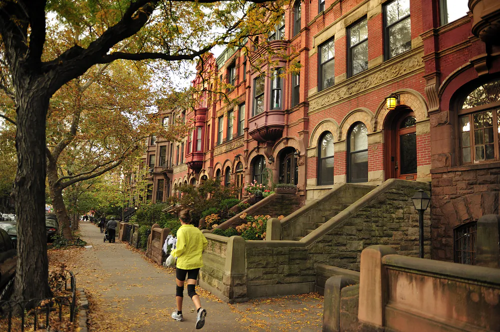 Terraced house in the neighborhood of Brooklyn Heights, upper middle class residential neighborhood, Brooklyn New York. (Shutterstock*)