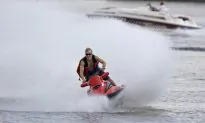 Lucky Jet Skiers Rescued by NY Firefighters