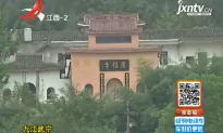 Lay Buddhist Tries to Collect Debt, Abbot Slashes Her to Death