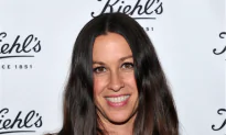 Alanis Morissette Tells Oprah: Fame Caused Me PTSD