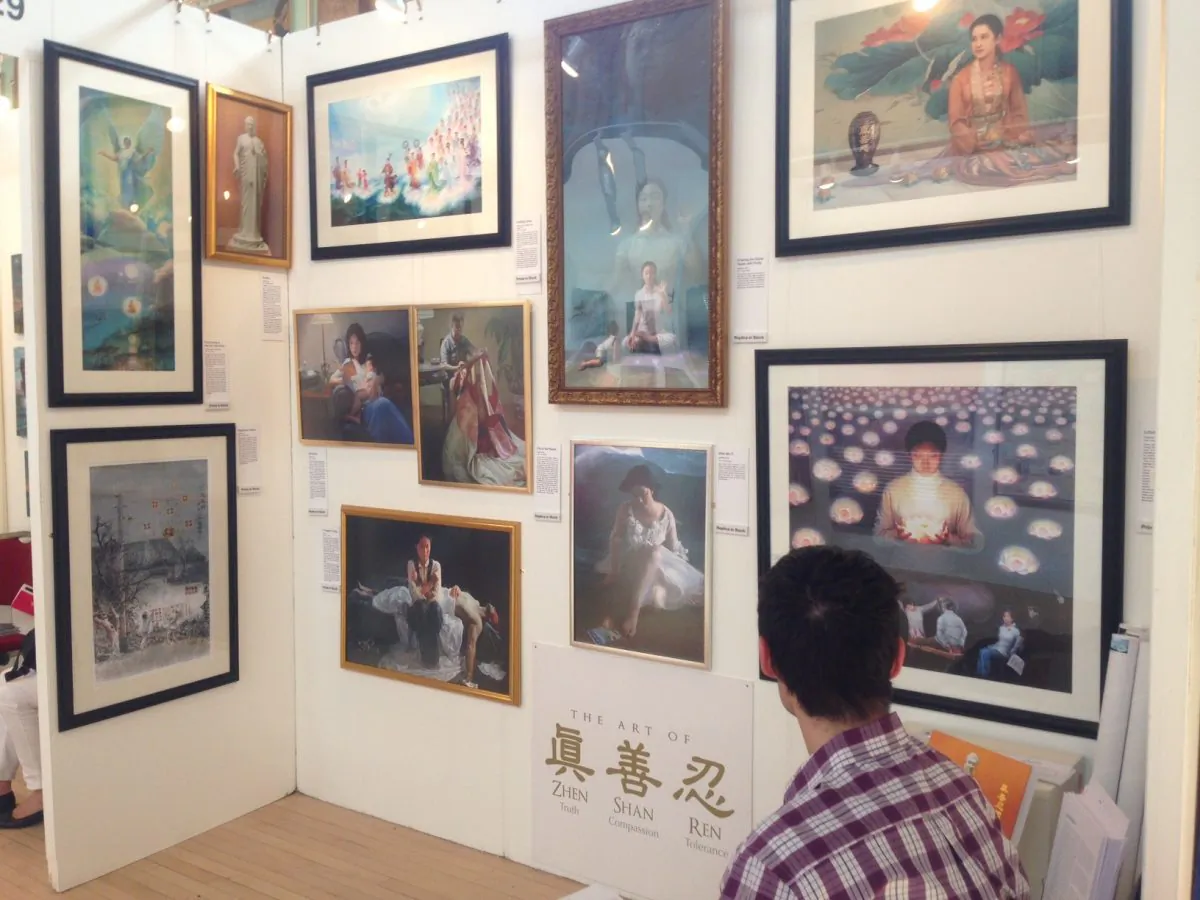 Some of the Prints and Replicas in the Art of Zhen Shan Ren booth. Many of the originals are taller than the booth. (Epoch Times)