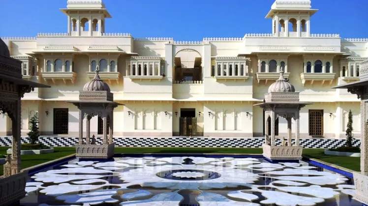 Heritage hotel, India (LuxuryTravelButler.com)