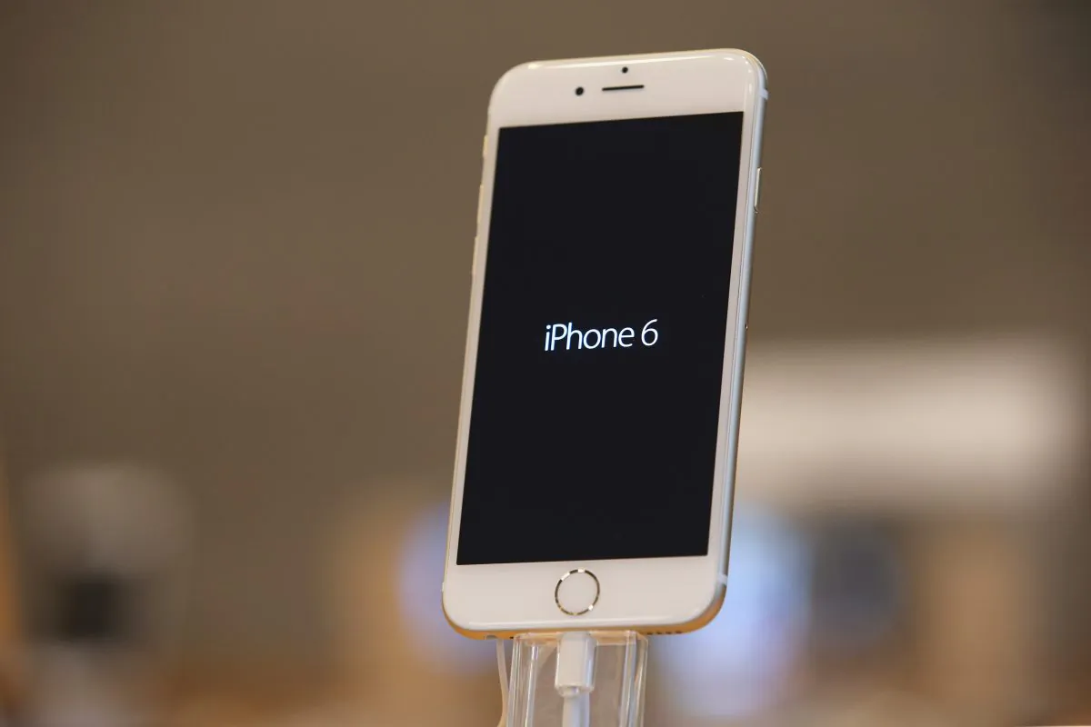 An Apple iPhone 6 stands on display at the Apple Store on the first day of sales of the new phone in Berlin Germany on Sept. 19, 2014. (Sean Gallup/Getty Images)