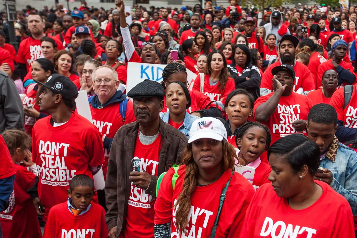 Charter school supporters rally for better schools in Foley Square, Manhattan, New York, Oct. 2, 2014. (Petr Svab/Epoch Times)