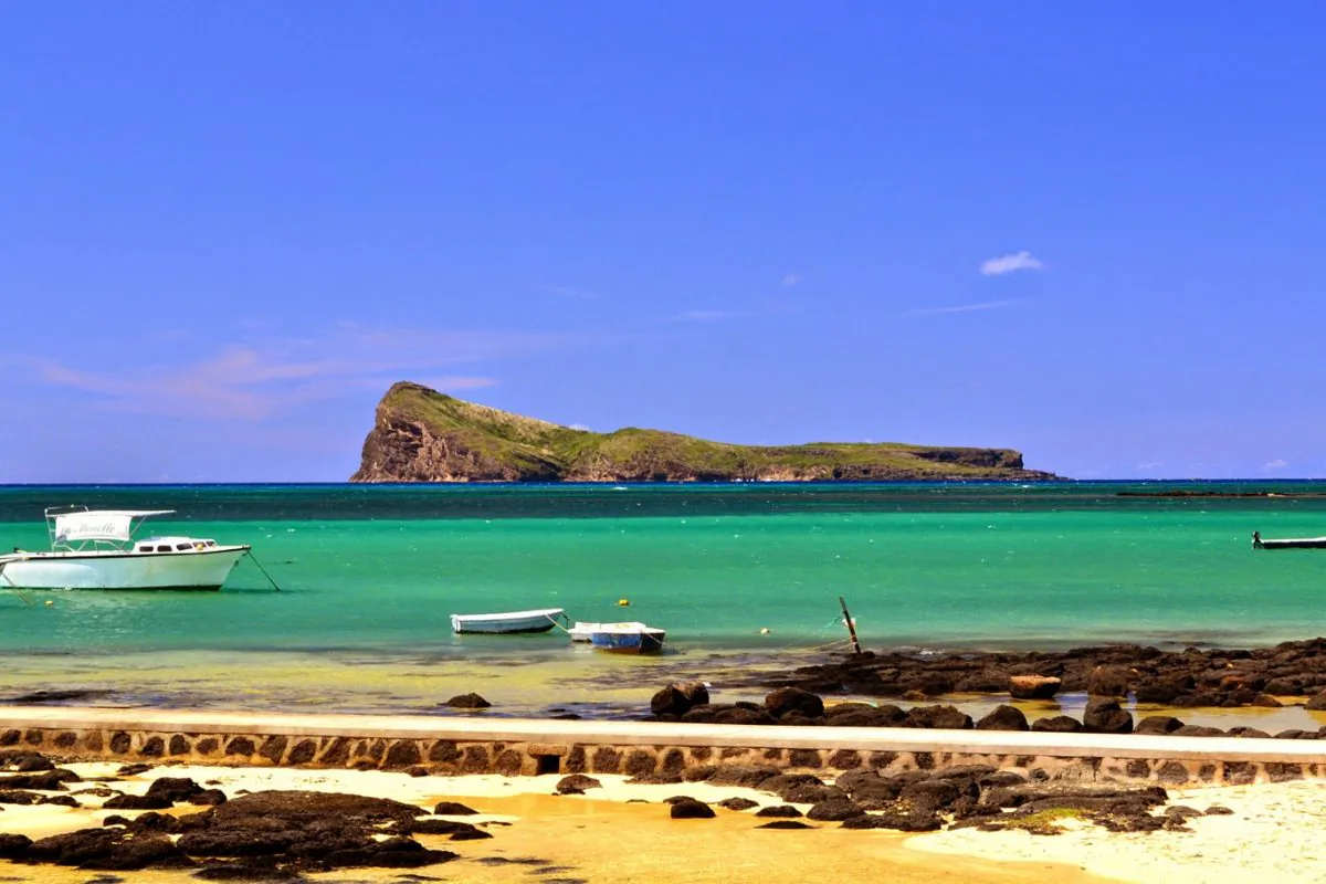 Mauritius (Tomasz Lisowski, Adventurous Travels)