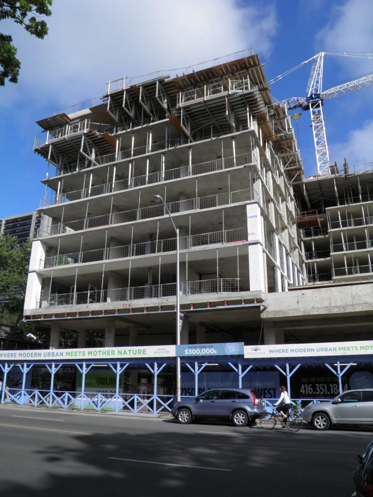 A condominium is under construction in Toronto. Multiple-unit dwellings are responsible for the rise in September housing starts, according to CMHC. (Epoch Times)