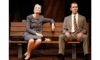 Theater Review: ‘A Walk in the Woods’