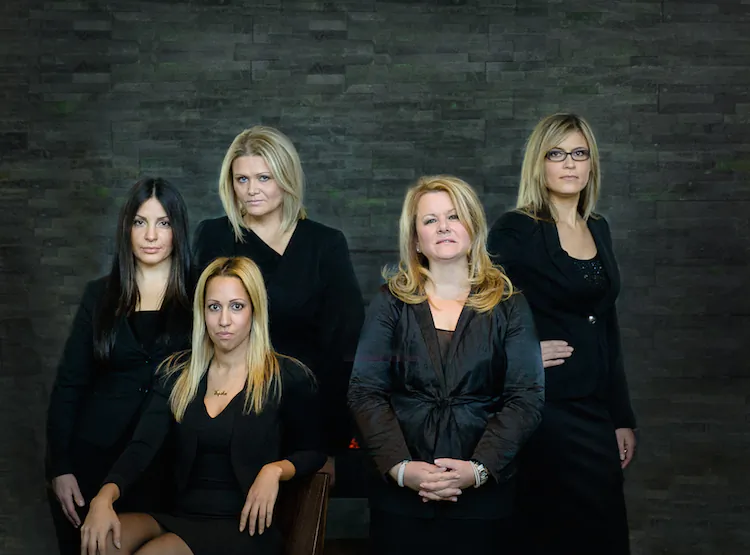 In2ition: (L-R) Liana Pronio, Director of Sales, Lysha DeFreitas, Director of Operations, Jackie Pezer-Lilic, Director of Design Services, Debbie Cosic, CEO & Founder, Vesna Sola, Director of Sales.