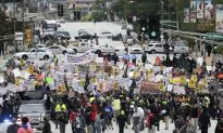 Thousands Gather in St. Louis for 2nd Day to Protest Michael Brown’s Death