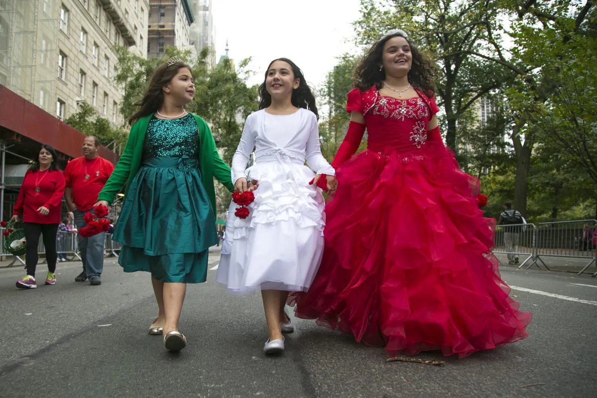 he New York City Columbus Day Parade in Manhattan, New York, Oct. 13, 2014. (Samira Bouaou/Epoch Times)