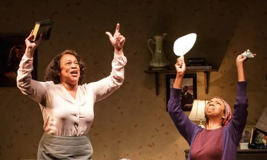Theater Review: ‘While I Yet Live’