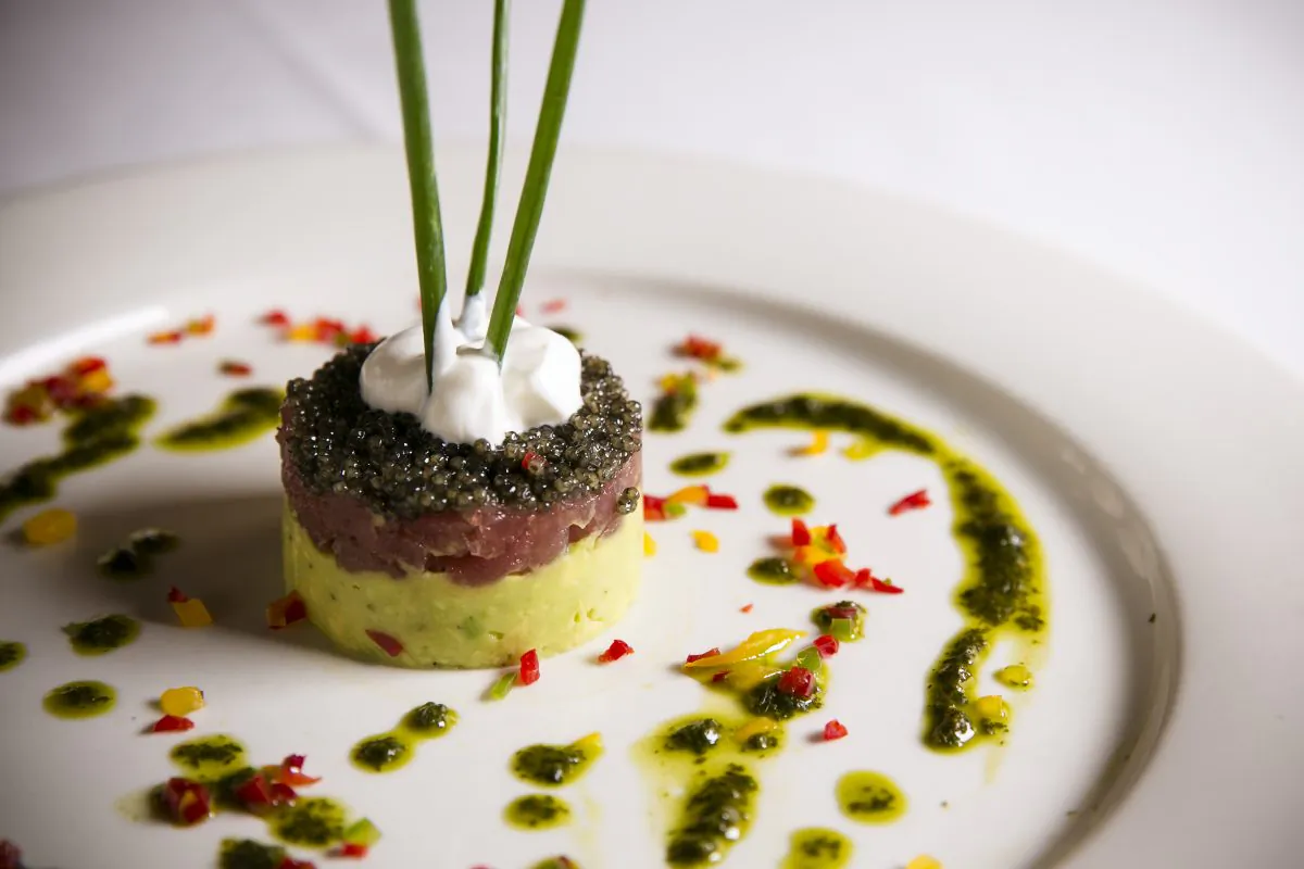 Tuna tartare, American sturgeon caviar, avocado. (Edward Dai/Epoch Times)