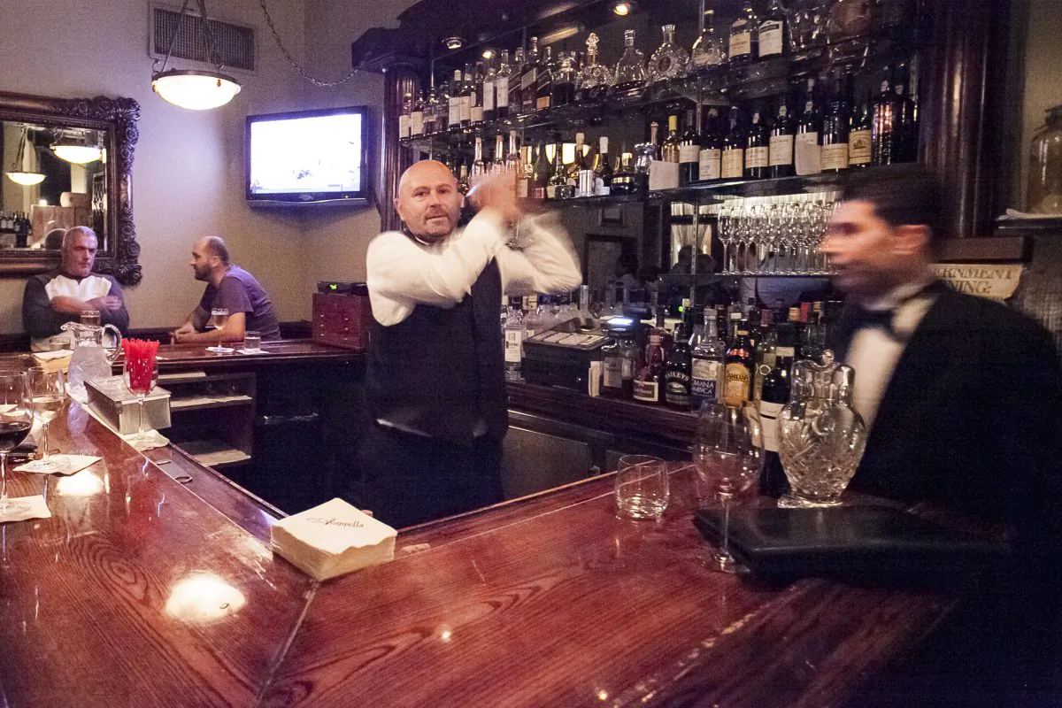 How Much Should You Tip?