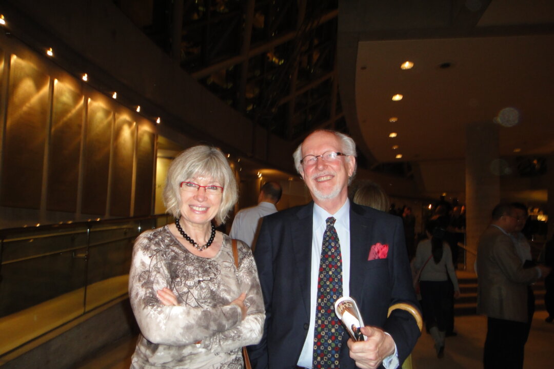 Andrew Day, founder and president of Day Communications, and VP Anne-Marie Callewaert took in the Shen Yun Symphony Orchestra’s first-ever performance in Toronto at Roy Thomson Hall on Thursday night, Oct. 16, 2014. (Dengyu Teng/Epoch Times)