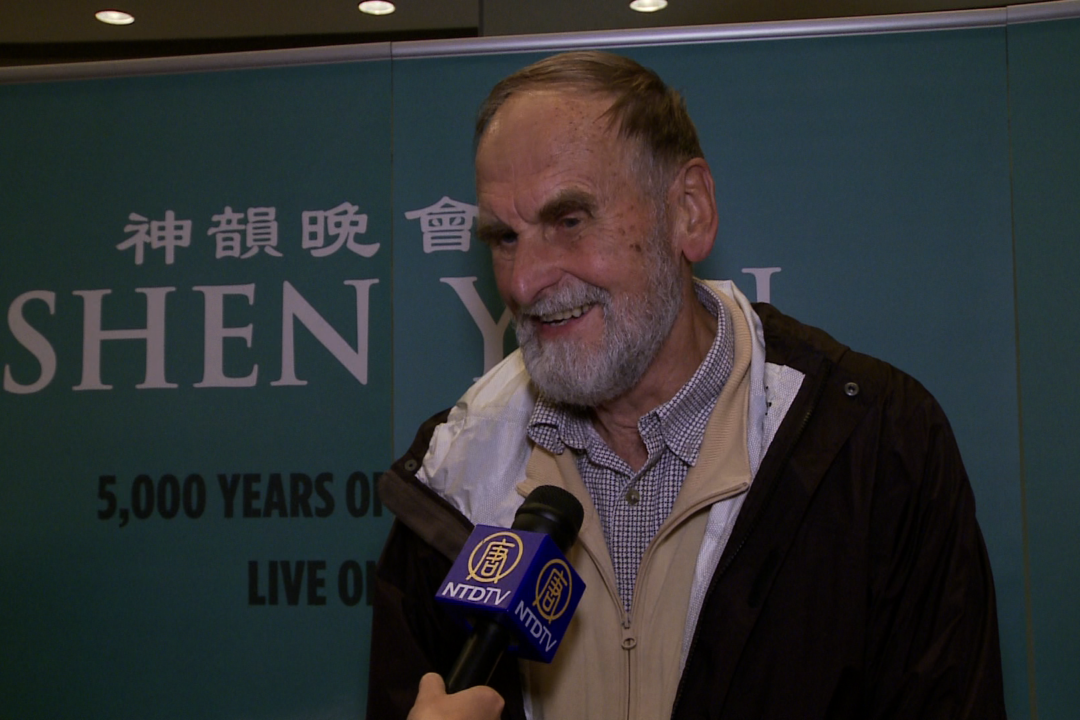 Manfred Petz, a choral conductor for over 20 years, said he enjoyed the evening’s performance tremendously at the Carnegie Hall in Toronto on October 16th, 2014. 