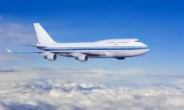 Airlines to Fit Extra-Wide Seats for Fat Passengers