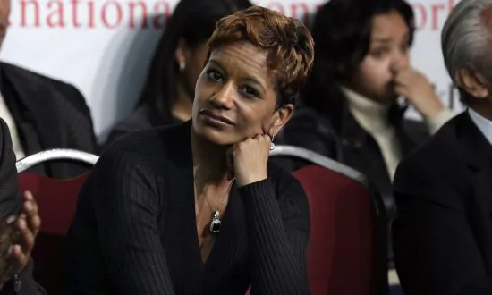 Strange Bedfellows Make Strange Politics: the Mayor’s Wife’s Chief of Staff
