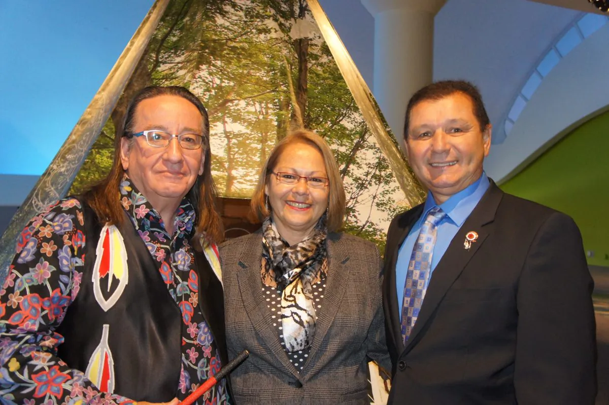 (L-R) Chief Gilbert Whiteduck, Chief Matilda Ramjattan, and Chief Brian Francis attend the opening of “Ni’n na L’nu – The Mi’kmaq of Prince Edward Island” exhibition at the Canadian Museum of History. (Canadian Museum of History)