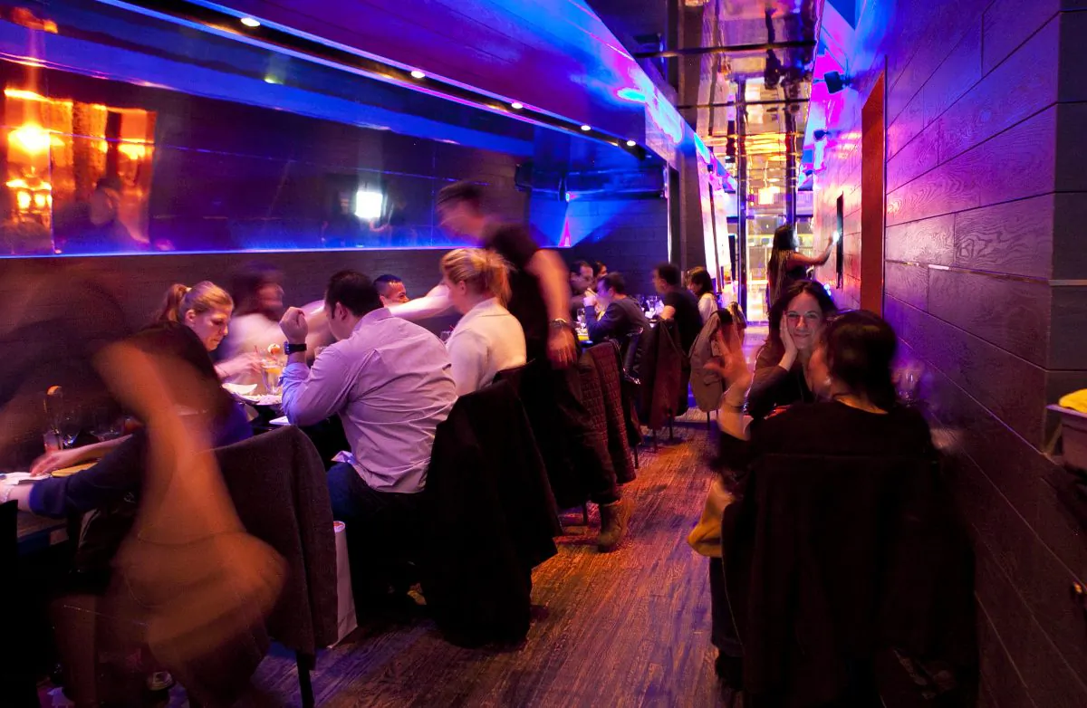 The dark, sleek interior at V{iV}. (Samira Bouaou/Epoch Times)