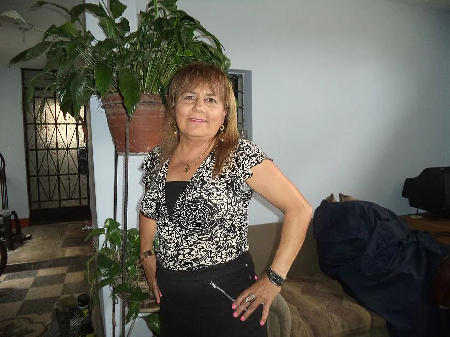 Lima, Peru: Elizabeth Cabero, 50, Psychologist: I would recommend growing your own fruit and vegetables, if the person has a place and the time, but now most people are busy with their personal activities or work. They would eat healthier since they wouldn’t be exposed to any toxic substances that are used today. Most [people] would choose natural fertilizers or organic vegetables and fruit plants. It is a good idea, but you have to dedicate yourself to it. As a psychologist, I would recommend this activity to the elderly, because it is a good therapy and is stimulating.