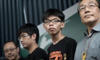 Hong Kong Vote Canceled, Protesters Discuss