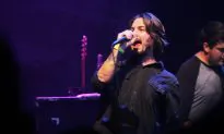 Finch Rocks Gramercy Theatre