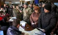 Pro-Western Parties Leading Ukraine Vote