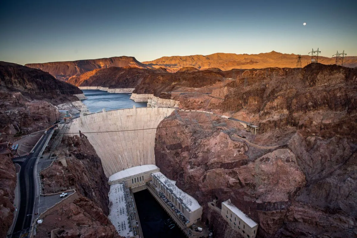 The Hoover Dam on the border between Arizona and Nevada shown in an April 13, 2014. (Joe Klamar/AFP/Getty Images)