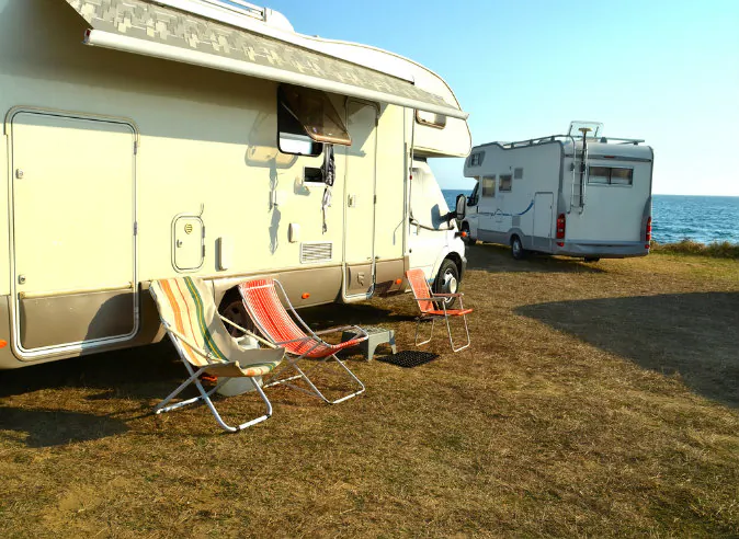 Car caravan (Shutterstock*)