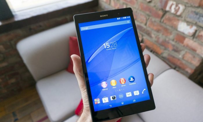 Check Out The Awesome Sony Xperia Z3 Tablet Compact Video