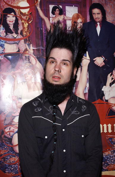 Musician Wayne Static arrives at the record release party for Gene Simmons' "Asshole" on April 22, 2004 at the Key Club in West Hollywood, California.  (Photo by Amanda Edwards/Getty Images)