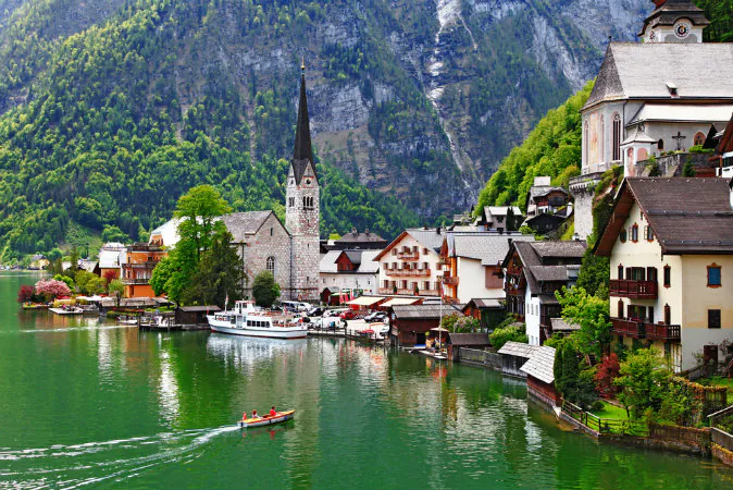 Hallstatt, Austria (Shutterstock*)