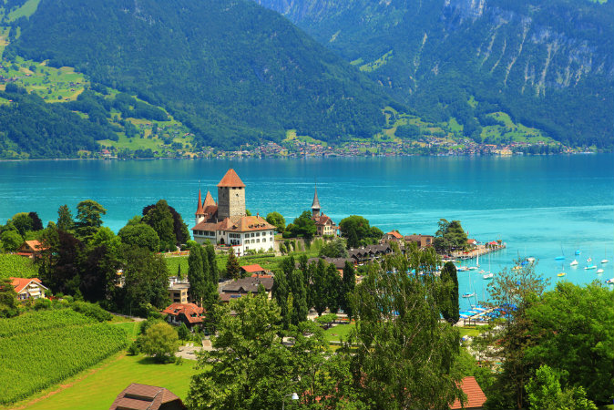 Switzerland (Shutterstock*)