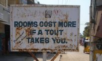 Dealing With Room Touts in India