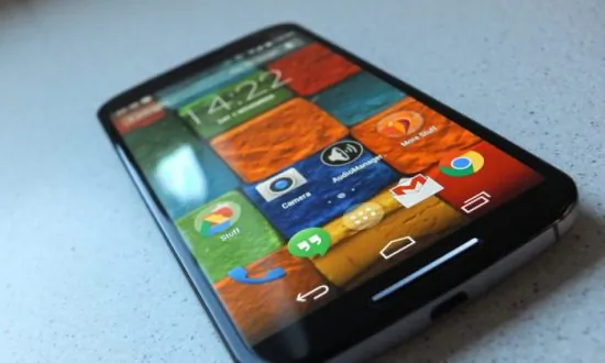 Check Out Motorola Moto X 2014 – Review (Video)