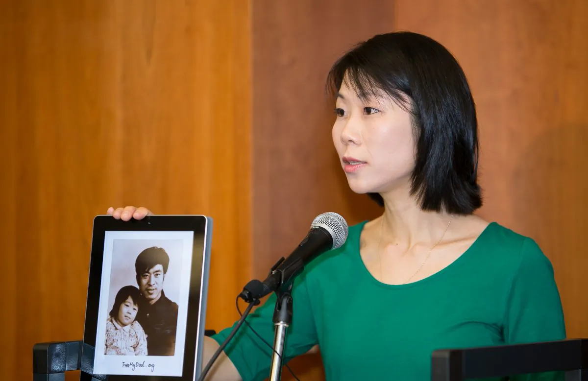 U.S. citizen Danielle Wang, daughter of Wang Zhiwen, a recently released prisoner of conscience in China, plans to invite her father to receive medical treatment in the United States. (Li Sha/Epoch Times)