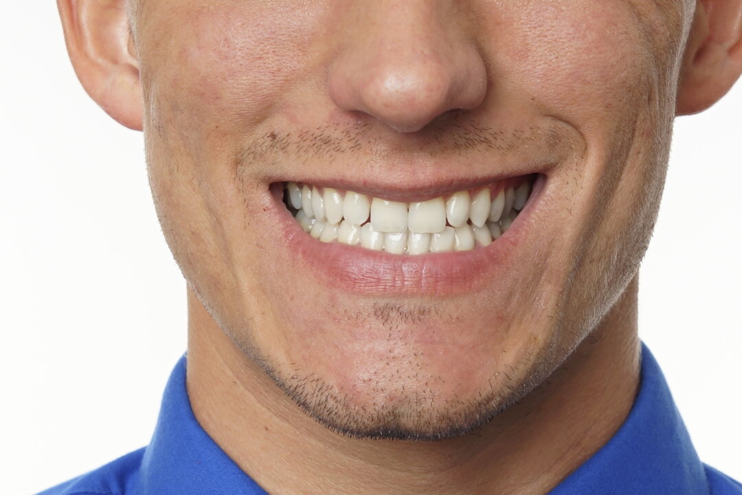 Computer technology now allows dentists to make you a new crown or veneer in a couple hours. (petrdlouhy/iStock/Thinkstock)