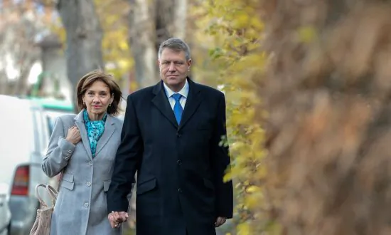 Romania’s Prime Minister Concedes Defeat in Runoff