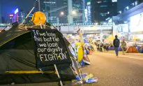 Hong Kong Police Given Go-Ahead to Clear Admiralty Protest Site