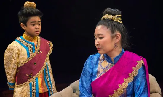 Theater Review: ‘The King and I’
