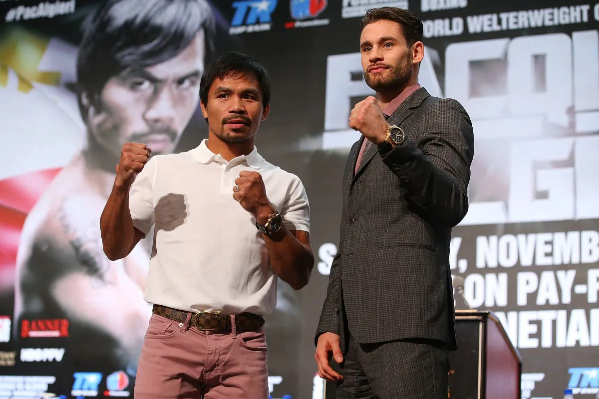 Manny Pacquiao and Chris Algieri pose during a press conference at The Venetian on November 19, 2014 in Macau, Macau. (Photo by Chris Hyde/Getty Images)