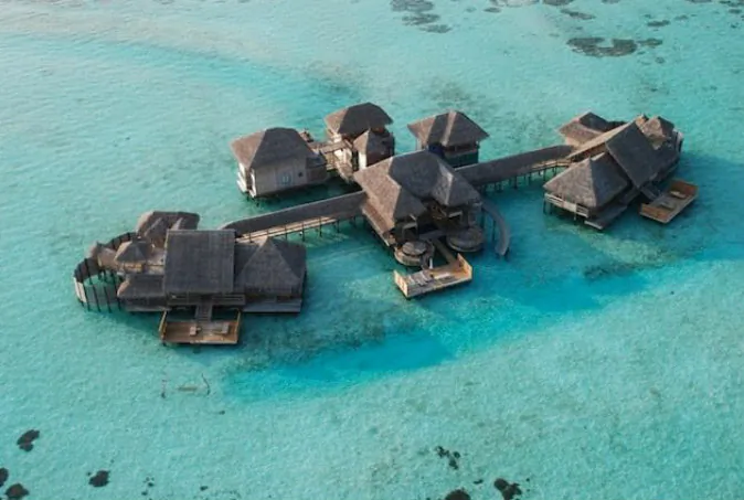Gili Lankanfushi resort in Maldives (Eluxe Magazine)