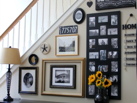 Framed and Decorated Foyer Walls (Hometalker Kate @Eating in the Shower) 