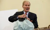 Takata Chief Apologizes for Air Bag Problem