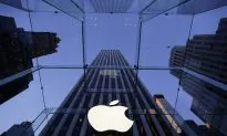 How to Remove Apple Pay Credit Cards Remotely From iCloud.com