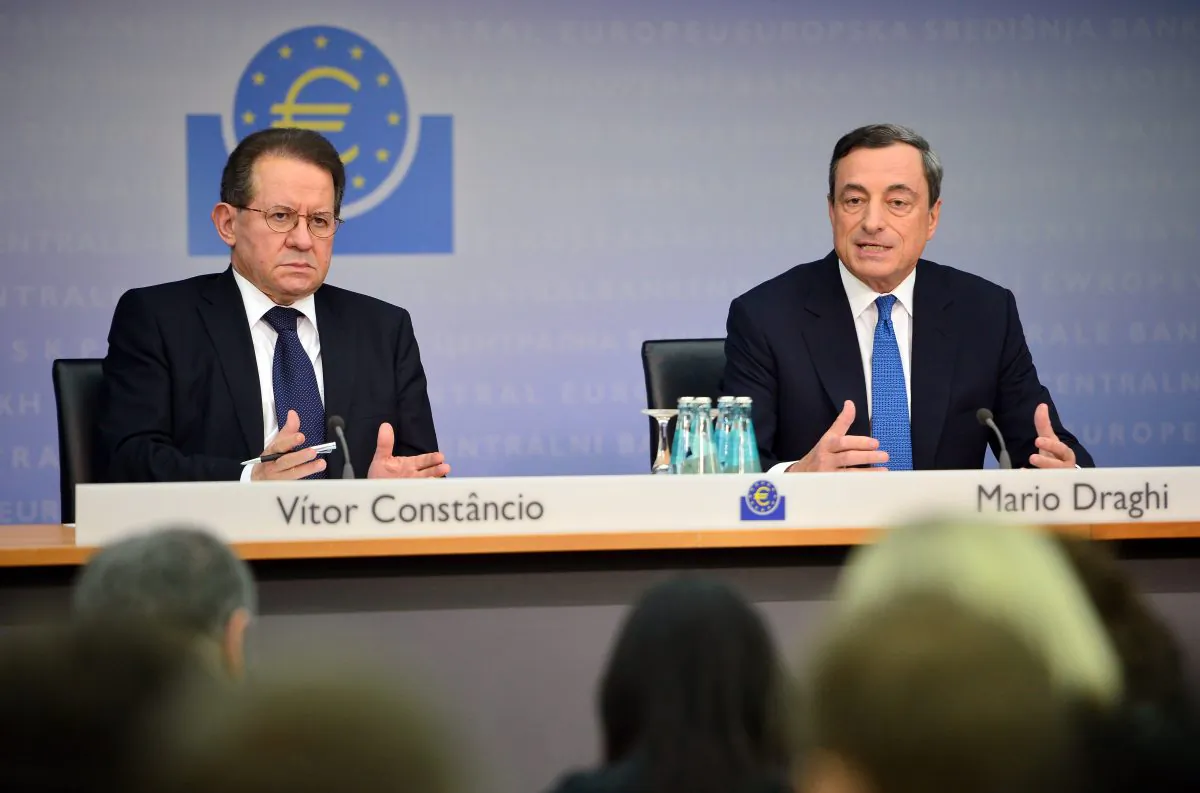 Mario Draghi (R), president of the European Central Bank (ECB) and vice president Vítor Constancio speak to the media following the monthly ECB board meeting on Nov. 6, 2014 in Frankfurt, Germany. Constancio mentioned on Nov. 26 that the ECB could start purchasing sovereign bonds in the first quarter of 2015. (Thomas Lohnes/Getty Images)