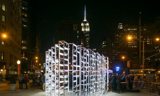 Flatiron Lit Up With Holiday Events: See the New Installation ‘New York Light’