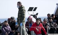 For 600 Migrants, Harrowing Sail Ends in Greece